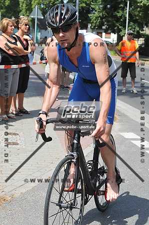 Preview 110710b2450kk0763arc.jpg